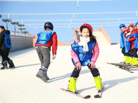 北京灯市口小学：让冰雪运动走进学校资源带