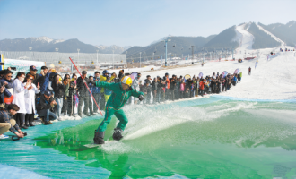 乌鲁木齐冰雪游吸引力持续提升