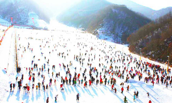 河南洛阳嵩县木札岭速龙滑雪场