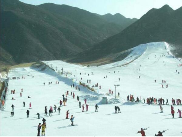 江西九江庐山滑雪场2