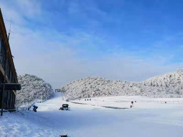 茅草坝滑雪场3