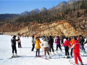 河南郑州嵩山滑雪场