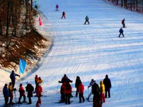 吉林长春净月潭滑雪场