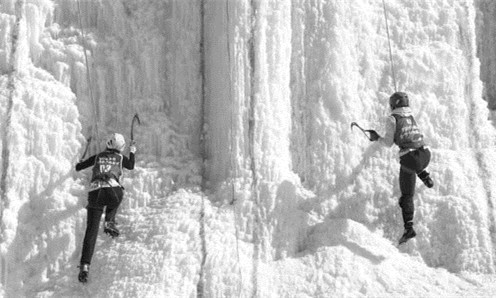 冰雪运动属于勇于攀登的人。