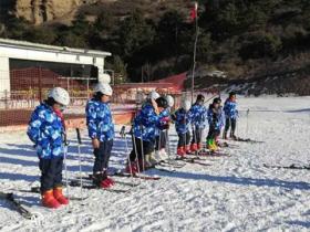 提升高校冰雪体育教学水平