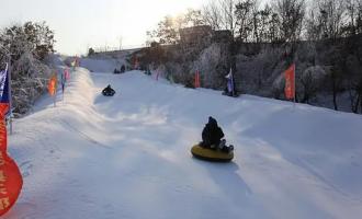 小型滑雪场没有压雪机怎么办？