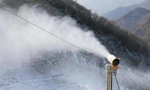 全自动造雪机